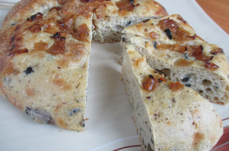 Olive_Horopito_Focaccia Olive and Horopito Focaccia